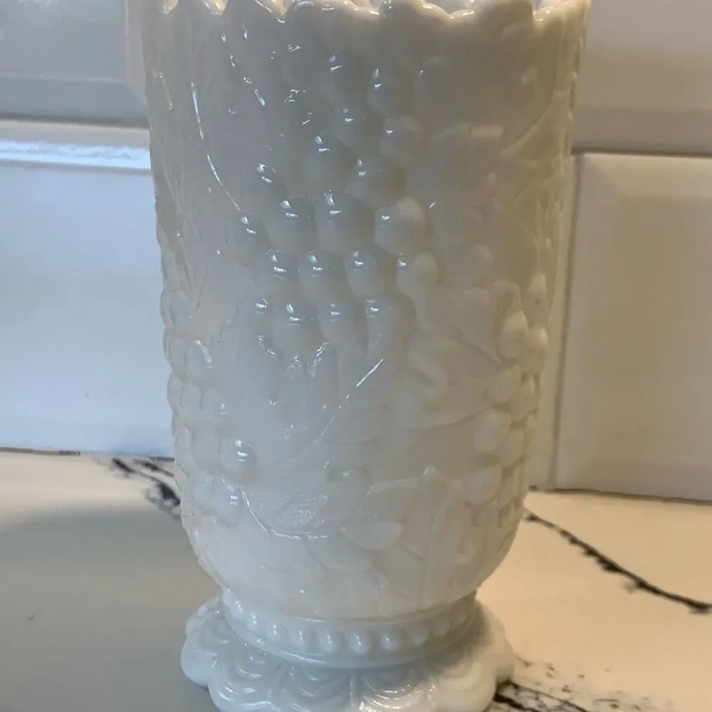 Elegant Milk Glass Vintage Vase